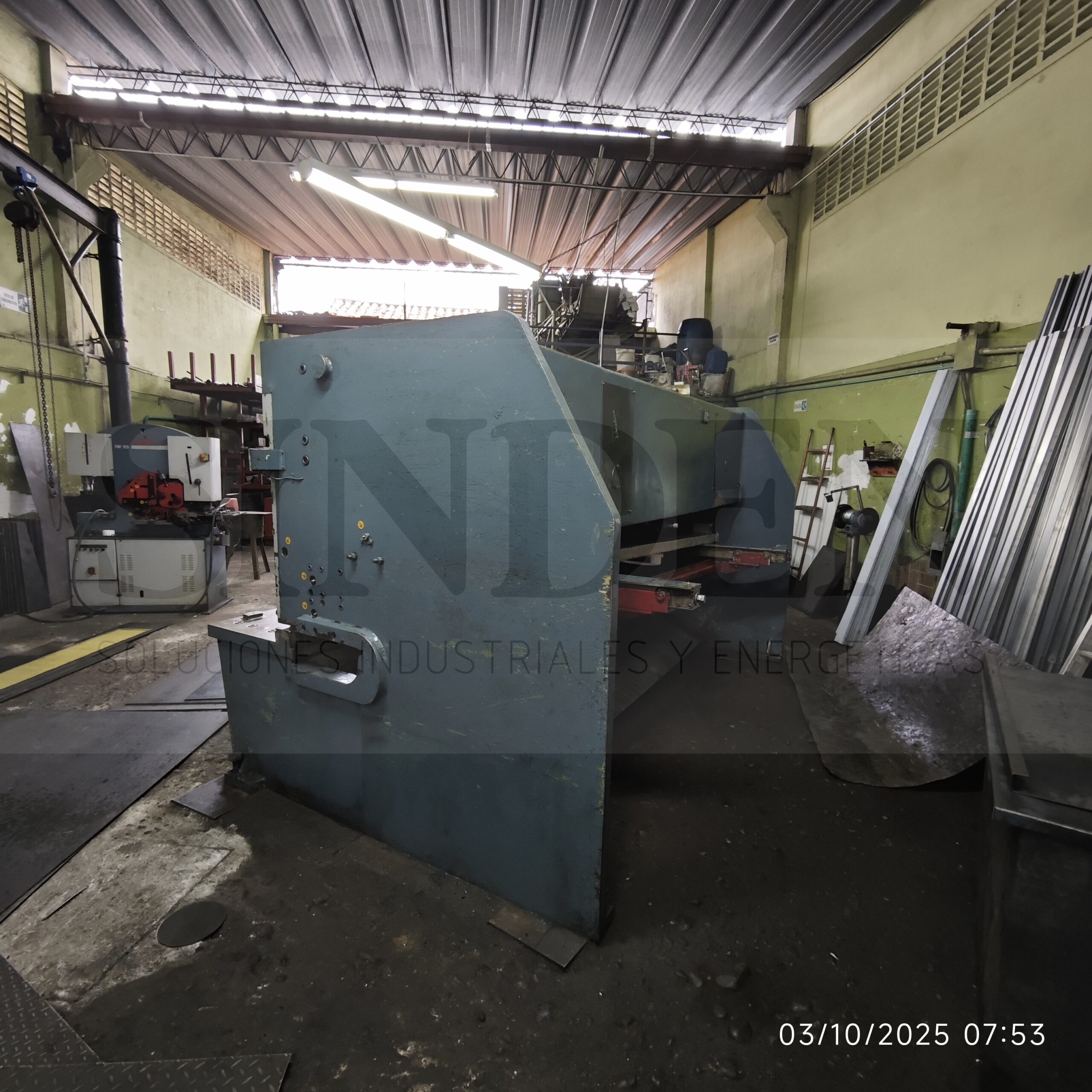 cizalla hidráulica industrial usada